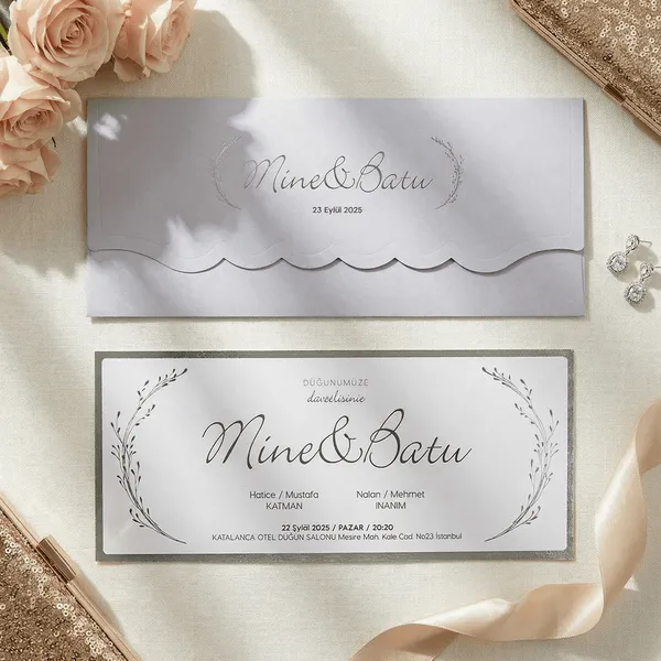 Lavender Scalloped Edge Botanical Wreath Wedding Invitation